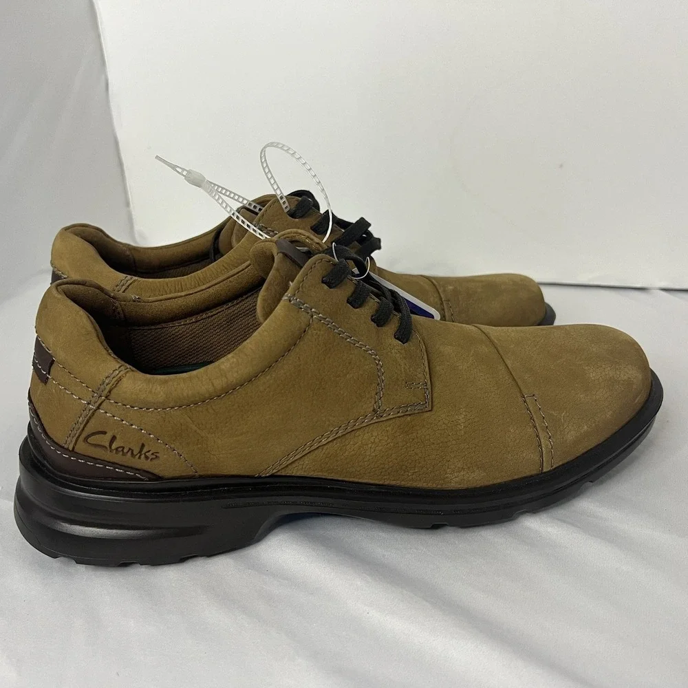 Clarks Mens Gessler Cap Cola Nubuck Leather Oxfords Size US 9 M (UK 8 G / EU 42)